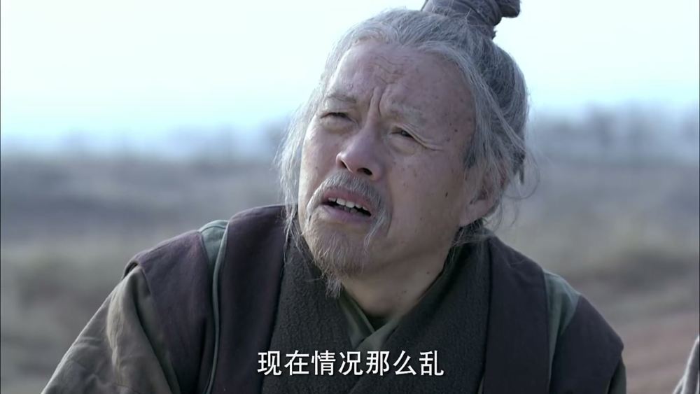 一个白发苍苍的老人闯入晁府对晁错说,你的所作所为是