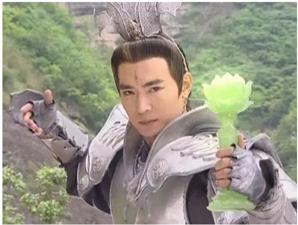还记得《宝莲灯》的八太子吗?竟是《招摇》里的他!却被吐槽油腻