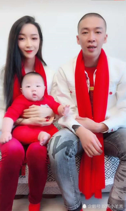刘一手直播中跪求媳妇回家,嘲讽表哥"飞毛腿"跑的快