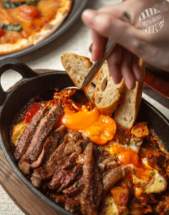 这次菜单更新,除了早午餐menu升级,还丰富了虹桥店午市套餐的选择