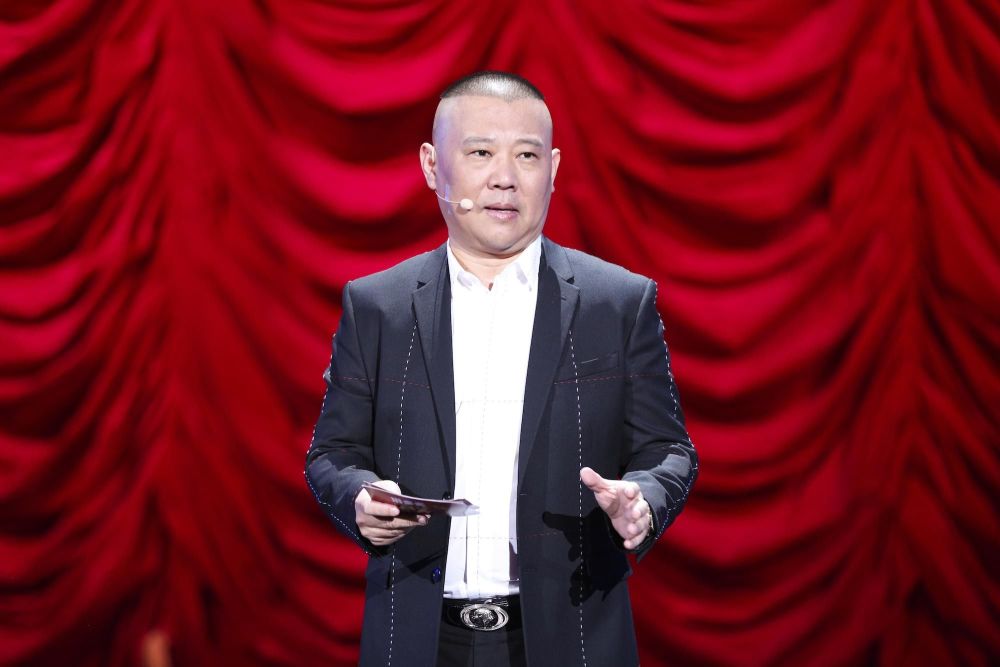 欢乐喜剧人口哨姐资料_李艺彤欢乐喜剧人图片