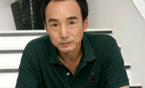 陈老总大战_老总办公室大战秘书图(2)