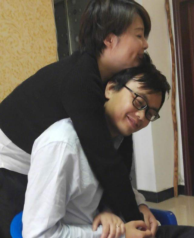 袁立又晒照,老公从人到家都透着邋遢,她却认为这是"升华"