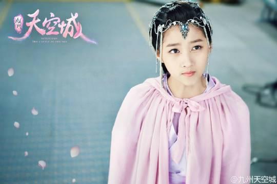 周冬雨郑爽杨紫关晓彤,90后小花正在崛起中