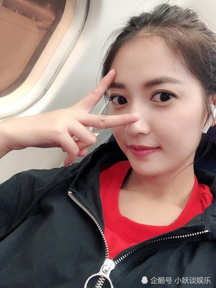 陈钰琪的脚有多大?看到她穿的这双鞋,网友:骗