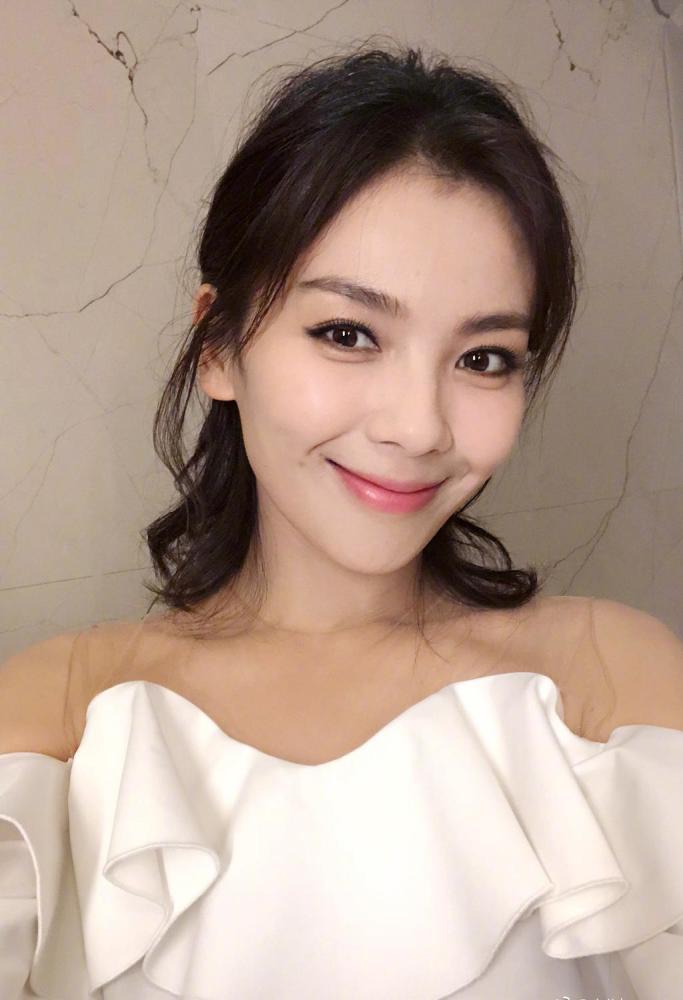 会优先享受物质,选择与适合的人结婚的三大星座女,理智第一