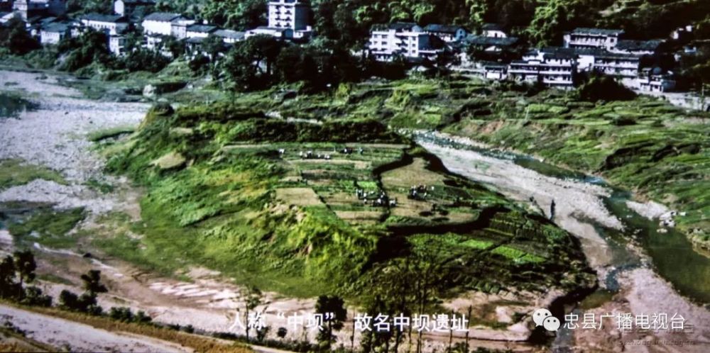 大地史书——中坝遗址文化层