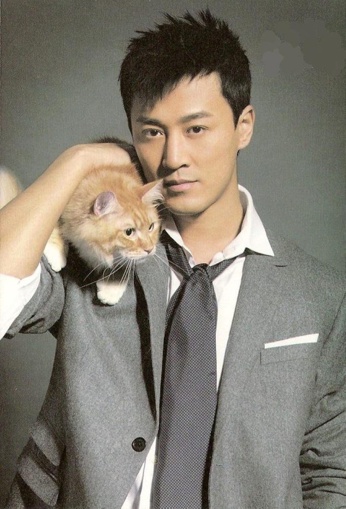 林峰:酷劲十足,满满的男人味!