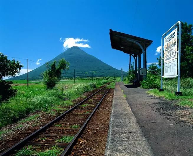 从北海道到鹿儿岛:无处不在的富士山