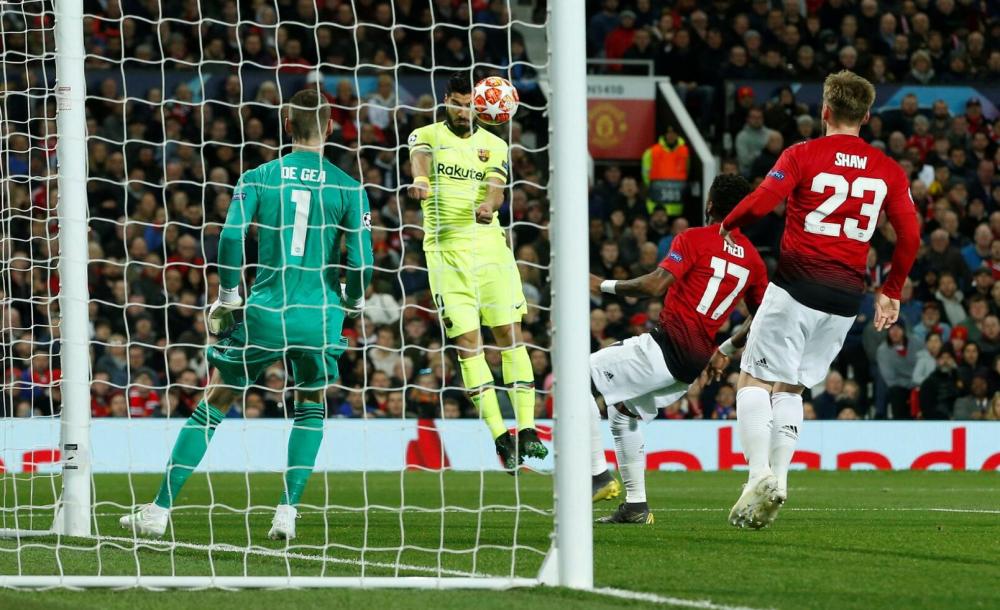 服么?巴萨式传控重出江湖 连续48脚传进曼联