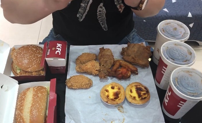 炸鸡,汉堡,肯德基,美食,可乐