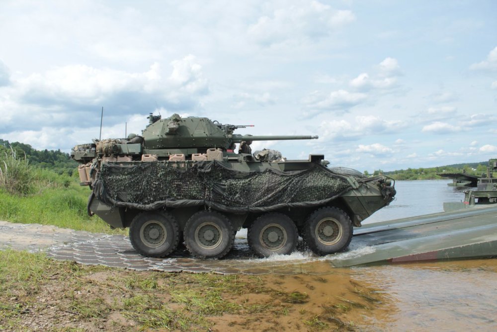 斯特瑞克战车,30毫米机炮,xm813,美国陆军,驻欧部队
