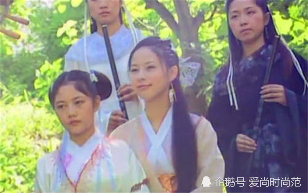 《倚天屠龙记》里黄衫女是怎样的存在?看完你就知道了