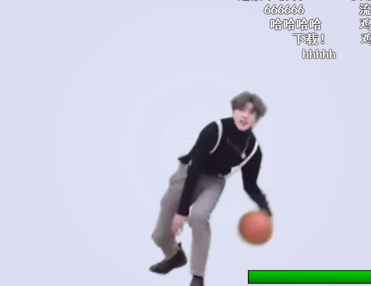 除了那段广为人知的打篮球视频以外,网络上随处可见关于蔡徐坤的各种
