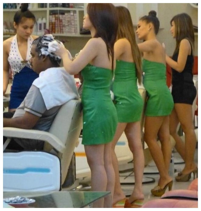 越南理发的超值服务:80块钱洗脚按摩两小时,技师颜值还特别高
