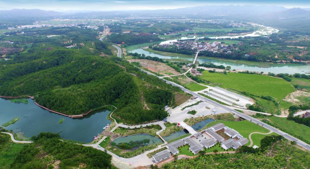 濯田镇人口_濯田镇街上村(3)