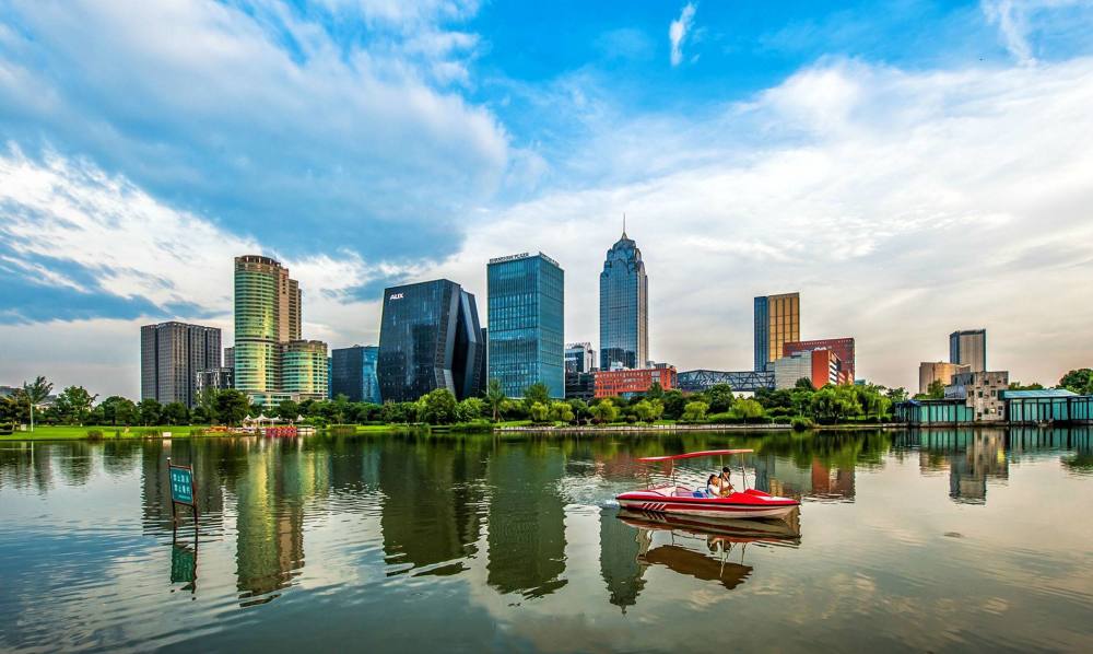 宁波大榭开发区2021年的gdp是多少_浙报聚焦丨绿色大榭,逐梦东海,宁波大榭开发区获批国家绿色园区