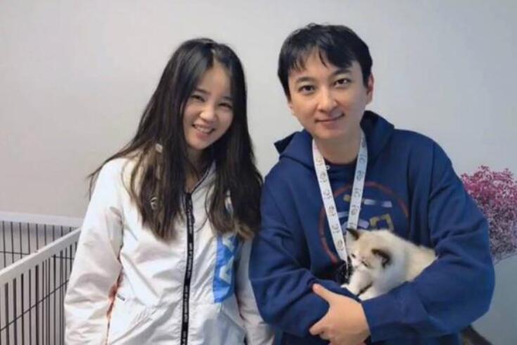王思聪向雪mm买猫,一只猫价格太夸张,网友:果然是王思聪