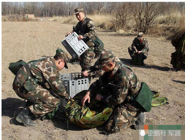 士兵站岗,为何一定要枪弹分离?当年的教训至今让人不敢忘!