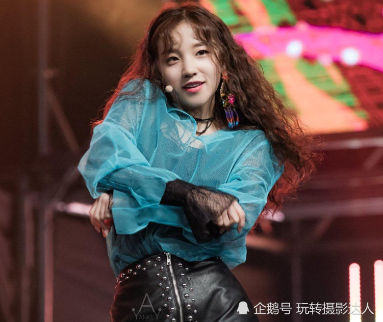 宋雨琦真实身高曝光,看到同框合照时,网友:沈月都比她
