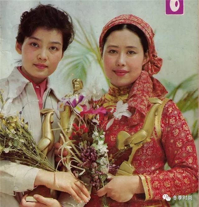 翻出斯琴高娃年轻时的旧照片,每一张都透露着成熟之美