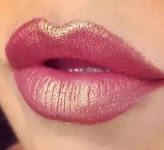 公认最丑的3种嘴型,倒M型唇上榜,最后一种