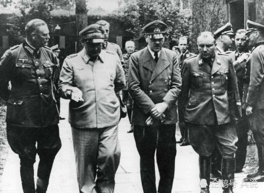 希特勒到底是饮弹自尽,还是另有替身?有人说真身逃到南极