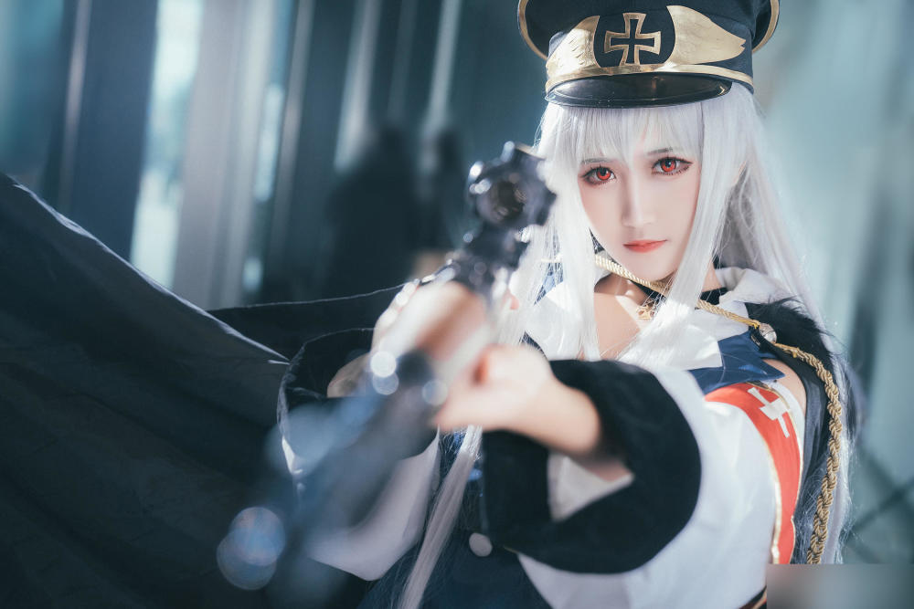 coser:"三度"扮演的少女前线枪娘