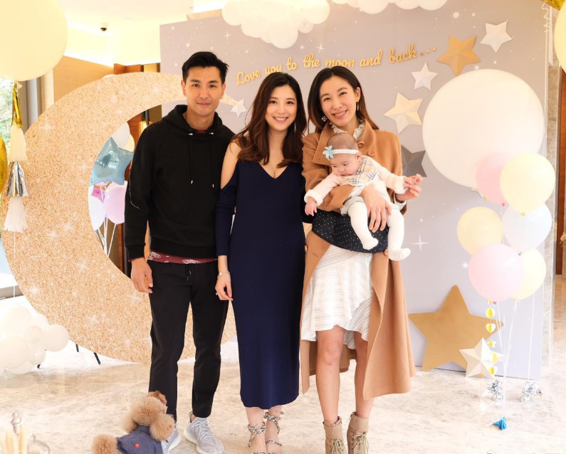 tvb视帝陈展鹏双喜临门,单文柔生下小猪比后,迎来29岁
