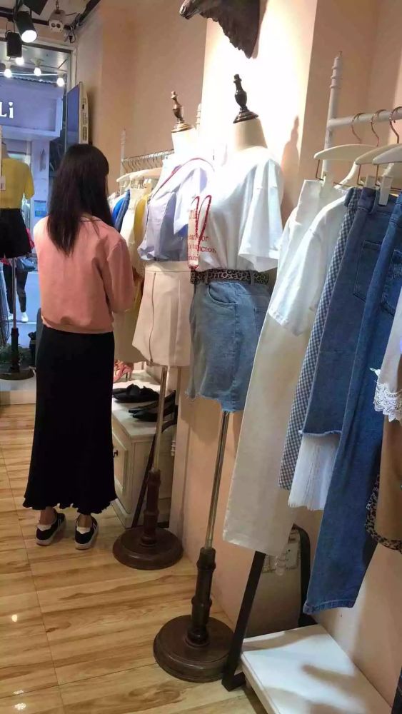 江门一服装店老板爆料:这样的衣服不能买!