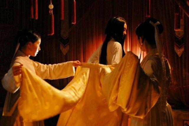 古代穷人娶不起老婆,却想出一方法,只需花点钱就能后继有人