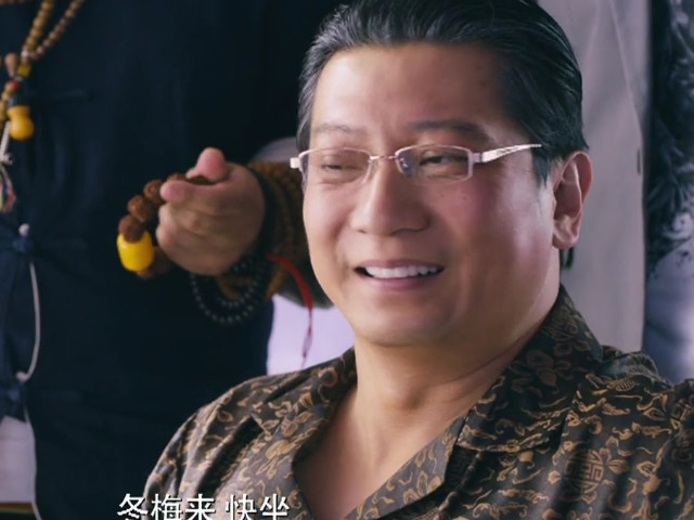 夏洛特烦恼:王老师明明会社会的,为何被打时不还手,原因很心酸