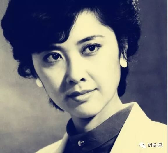 《西游记》里女儿国国王扮演者朱琳,年轻时的照片不输