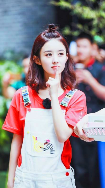 赵丽颖高清壁纸:可卖萌,可性感,这样的女神太圈