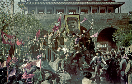 70年前的旧胶卷 还原一段南京解放史