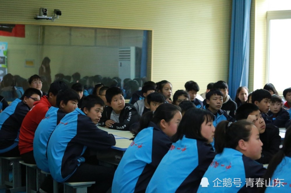 南四湖迁徙水鸟保护教育走进南阳一中