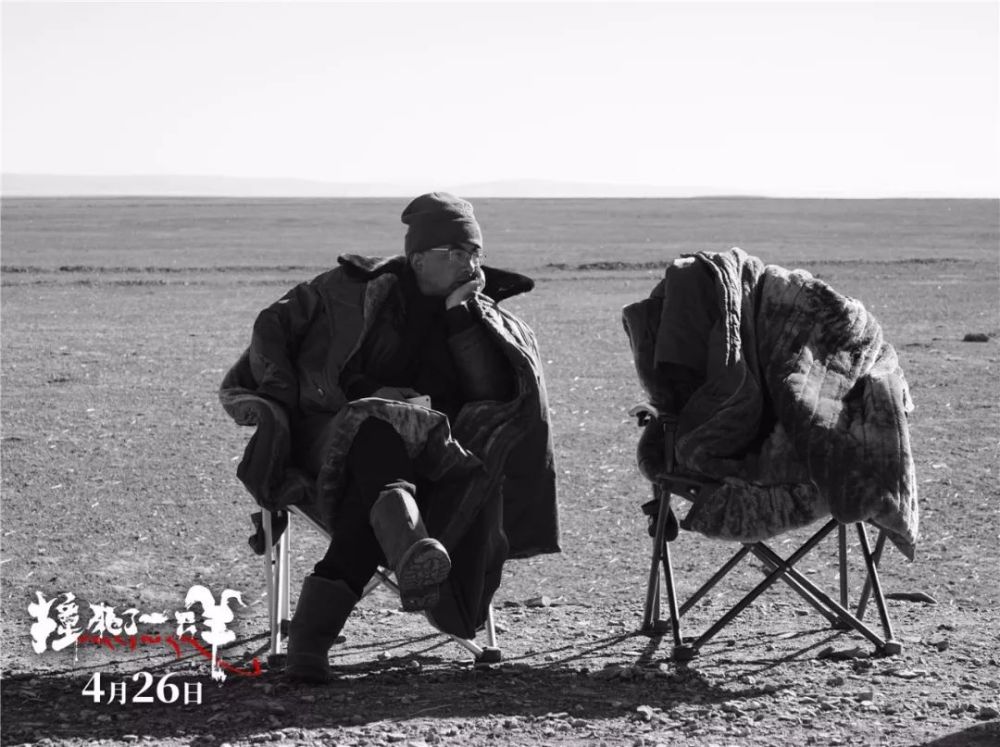 这个导演拍了一部关于复仇的电影,正面PK《