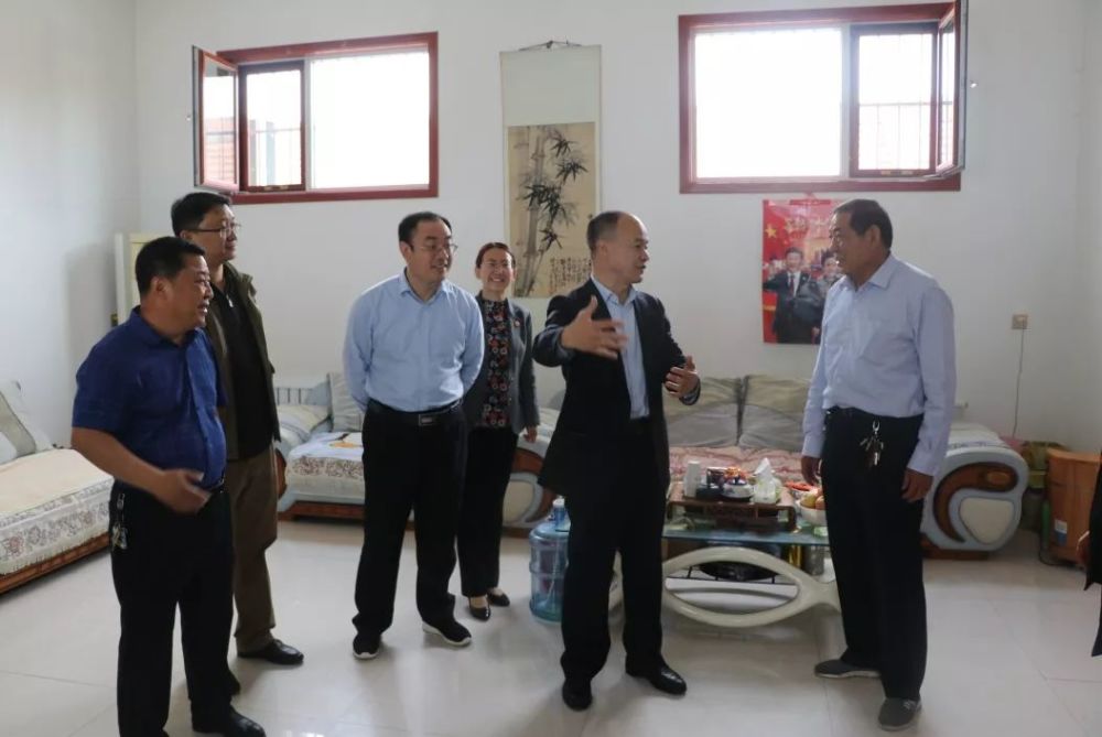 速看!临朐县基层妇联工作暨"美丽庭院"创建现场推进会在辛寨镇召开