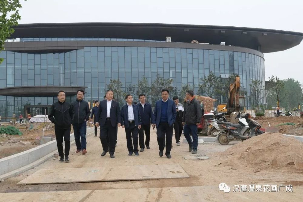 市领导翟会杰,李应席莅临温泉镇调研棚户区改造工作