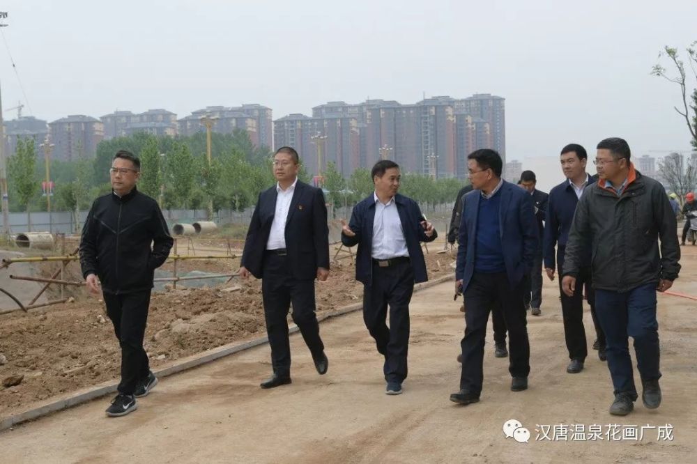 市领导翟会杰,李应席莅临温泉镇调研棚户区改造工作