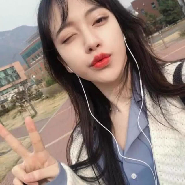 女生脸上有这3个特征,颜值会越来越高,全中一定成"校花"