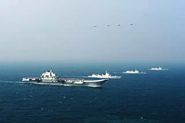 这是我们的舰队!辽宁号战斗群新靓照