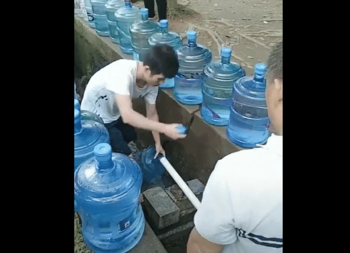 网友:看完以后还是喝开水吧!