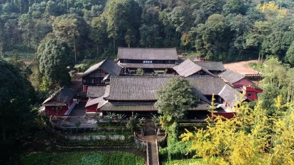 圣水阁——中峰寺