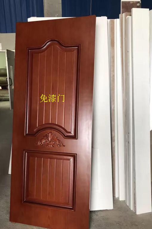 室内门装烤漆门还是免漆门好?听装修师傅一对比,还是这种门好!