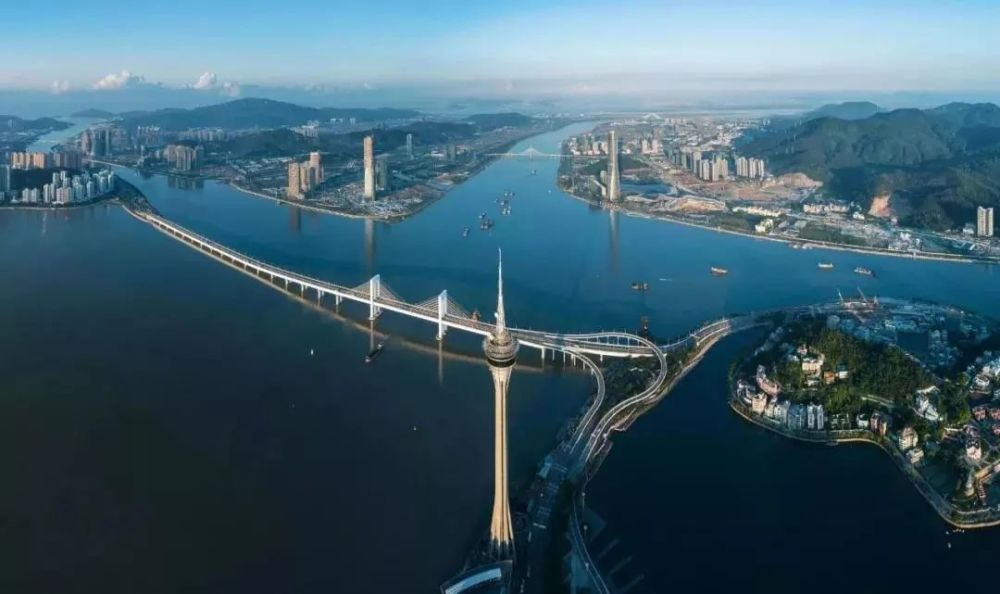 来"海琴"号观赏澳门的美丽风景吧