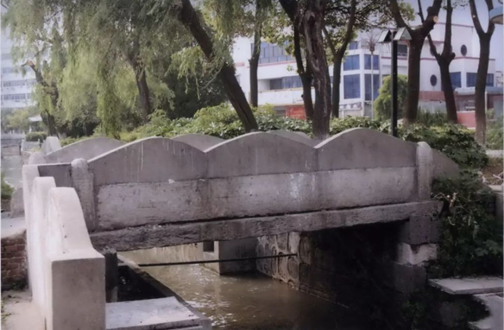 水门桥