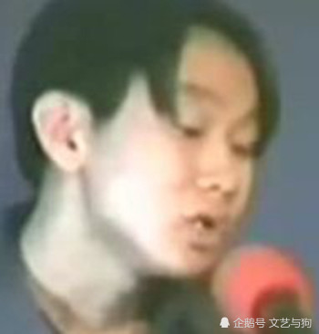 林俊杰21年前选秀照曝光,造型雷人还撞脸小沈阳