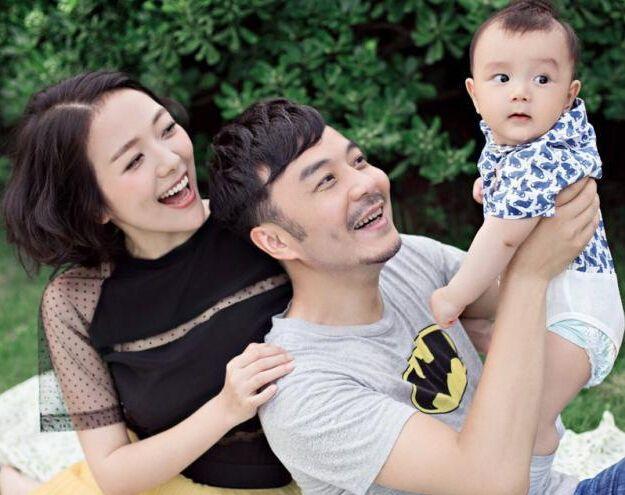 杨乐乐终现身,曾微博发文:汪涵为何老师庆生,希望他们