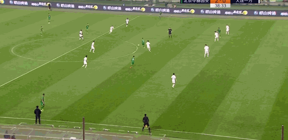 比埃拉冰王子过人 霸气戴帽 加冕第7轮中超英雄